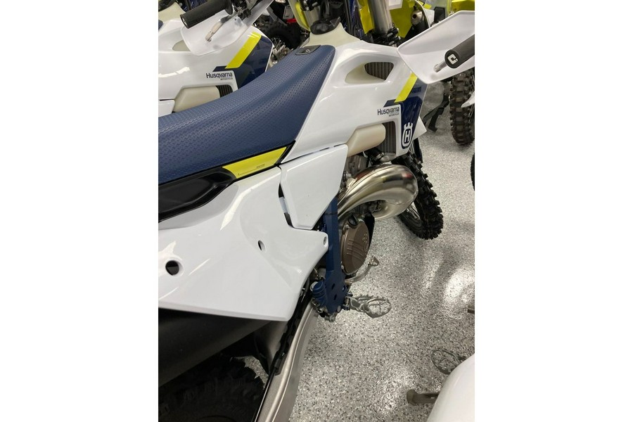 2025 Husqvarna Motorcycles TE 250