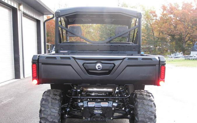 2025 Can-Am® Defender XT HD9