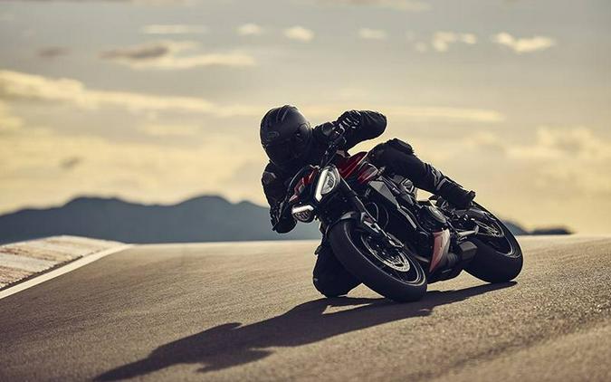 2025 Triumph Street Triple 765 RS