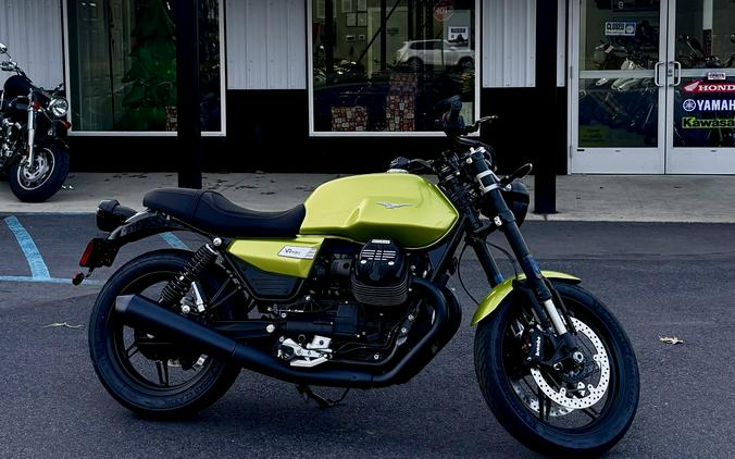 2026 Moto Guzzi V7 Sport