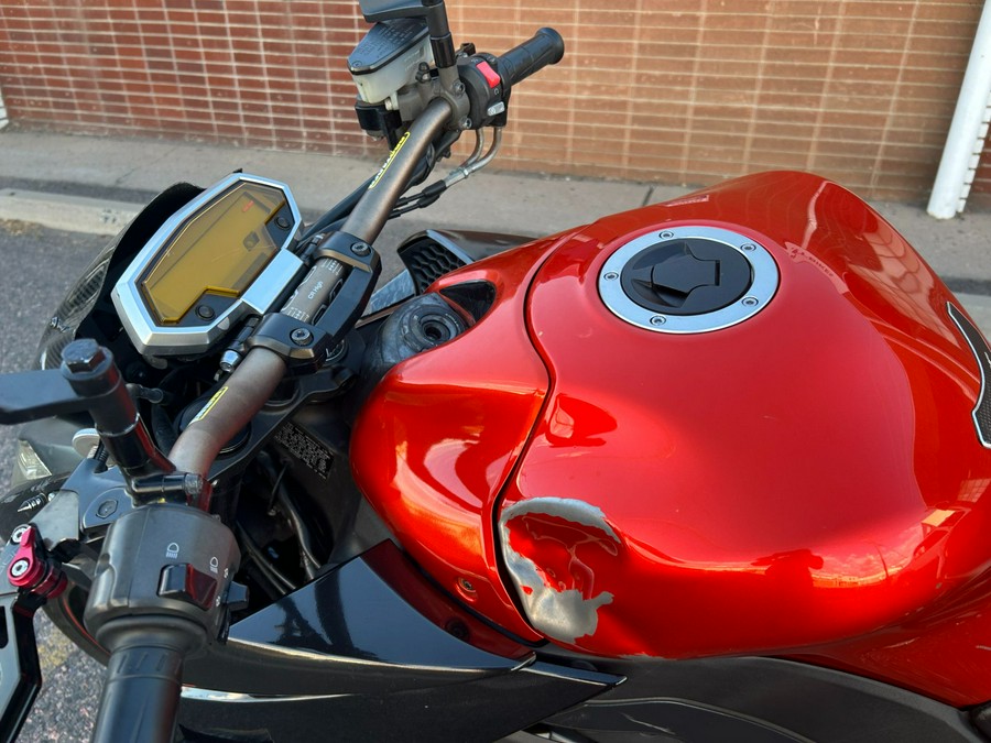 2012 Kawasaki Z1000