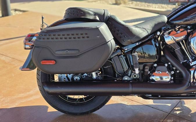 2026 Harley-Davidson® FLHC - Heritage Classic