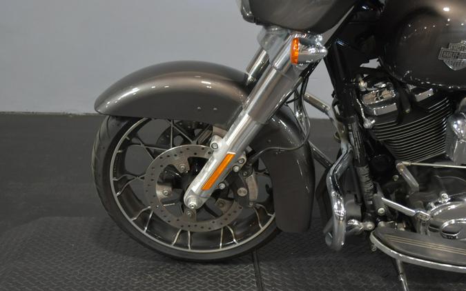 2023 Harley-Davidson Street Glide Special Gray Haze