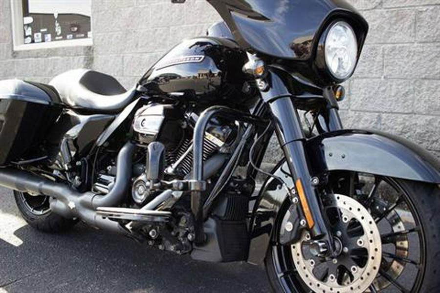 2019 Harley-Davidson Street Glide® Special