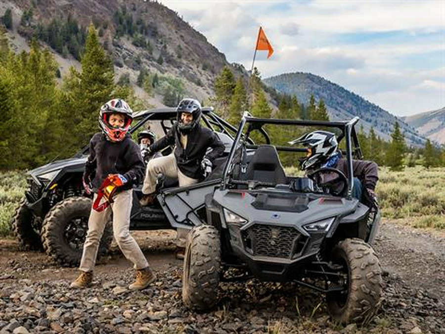 2024 Polaris RZR 200 EFI