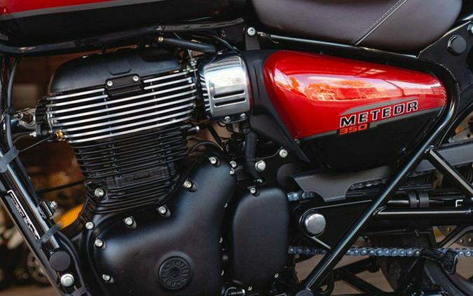 2024 Royal Enfield Meteor 350 Supernova Red
