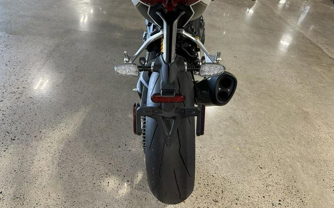 2022 Triumph Speed Triple 1200 RR Crystal White Storm Grey