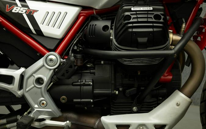 2021 MOTO GUZZI V85 TT E5 W/ABS