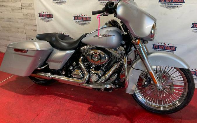 2010 Harley-Davidson Street Glide Base