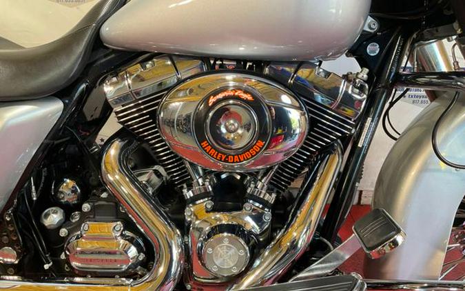 2010 Harley-Davidson Street Glide Base