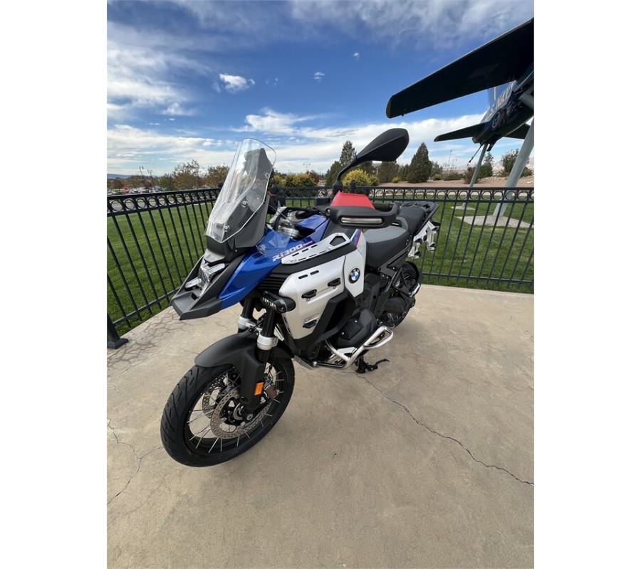 2025 BMW Motorrad R 1300 GS Adventure