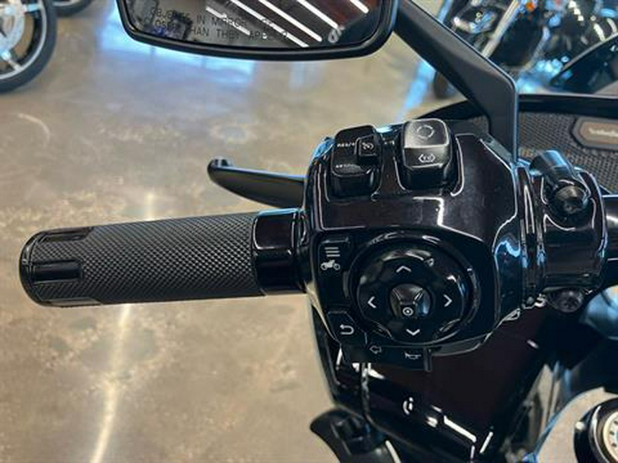 2025 Harley-Davidson CVO™ Road Glide® ST