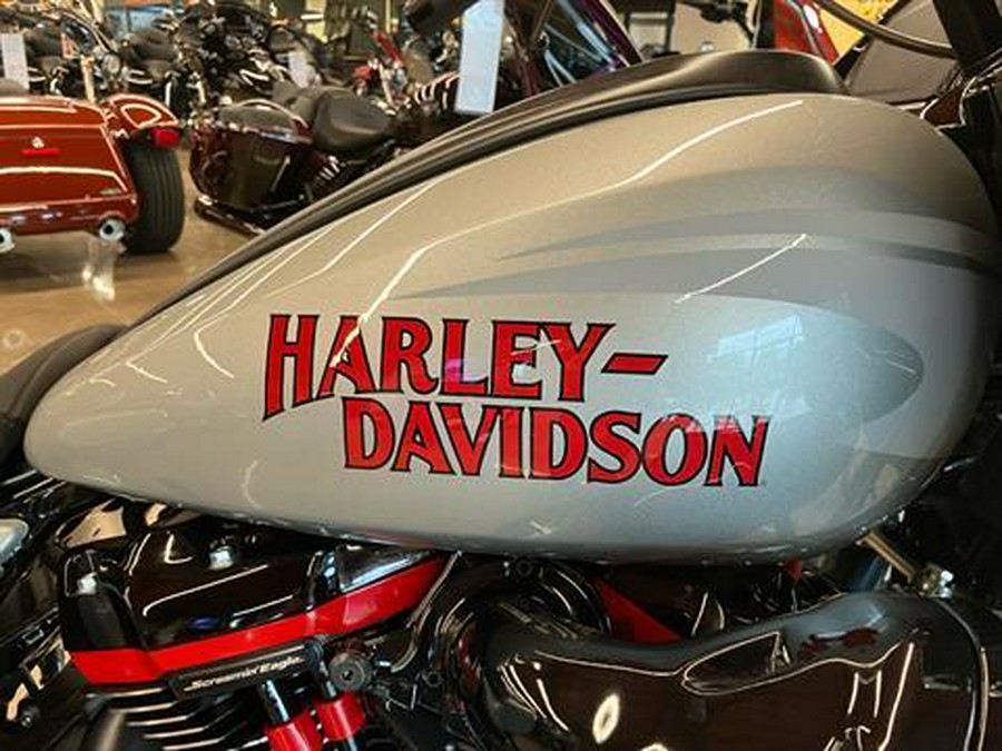 2025 Harley-Davidson CVO™ Road Glide® ST