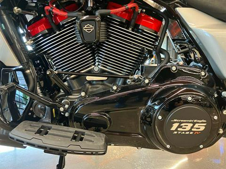 2025 Harley-Davidson CVO™ Road Glide® ST