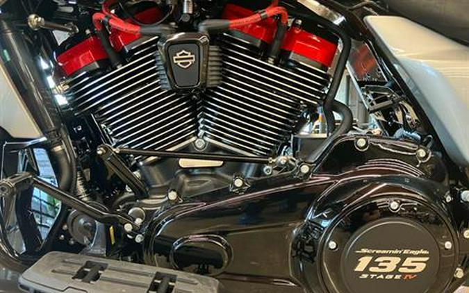 2025 Harley-Davidson CVO™ Road Glide® ST