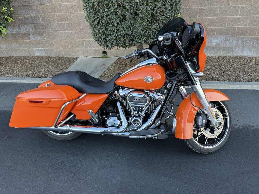 FLHXS 2023 Street Glide® Special