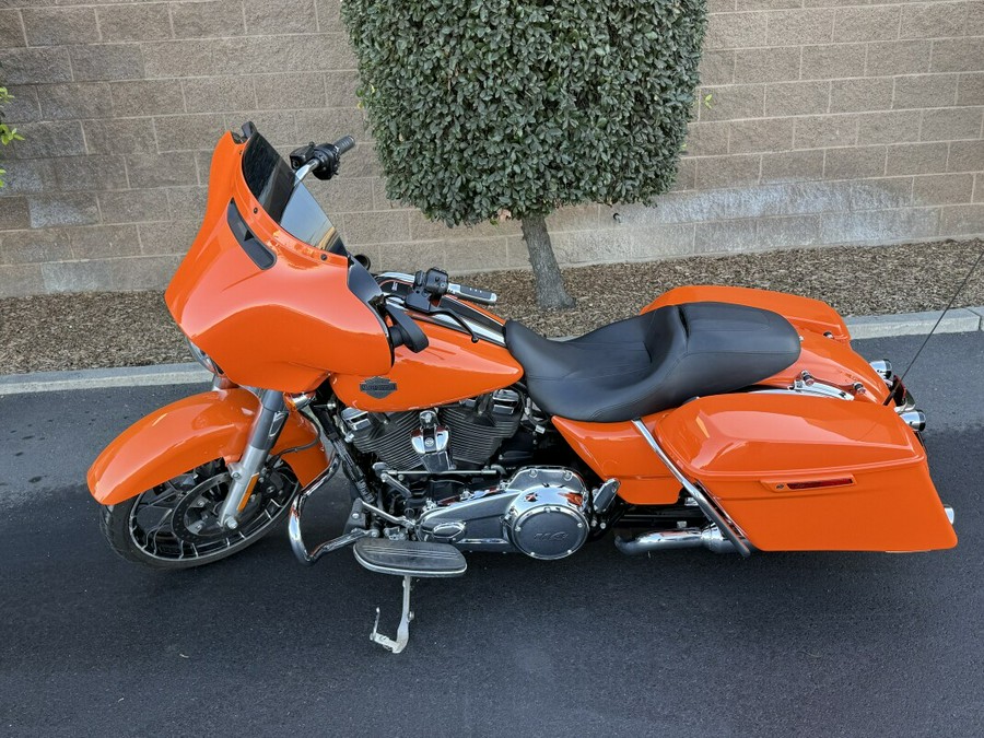 FLHXS 2023 Street Glide® Special