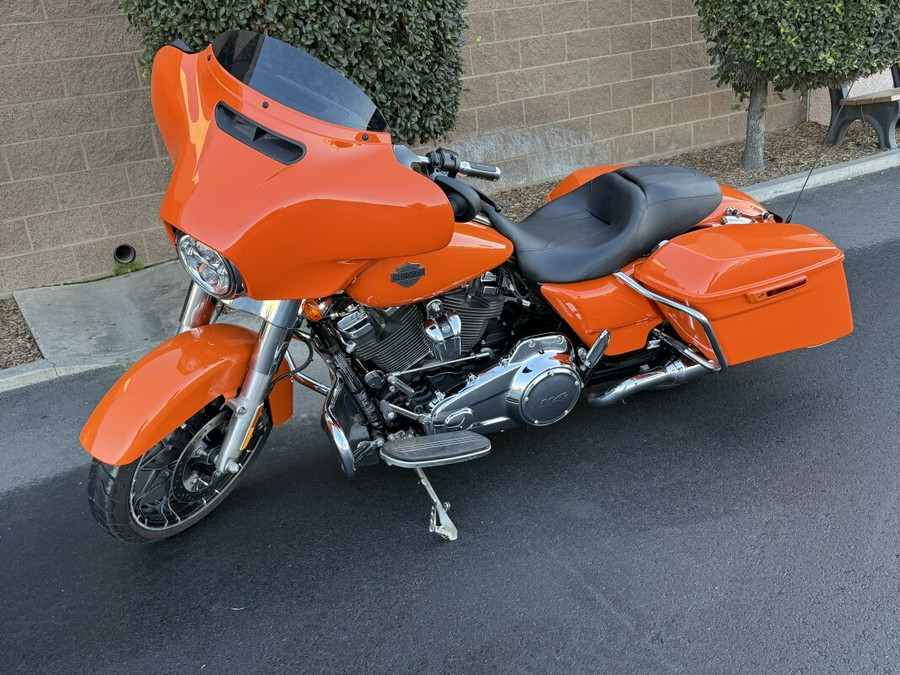 FLHXS 2023 Street Glide® Special