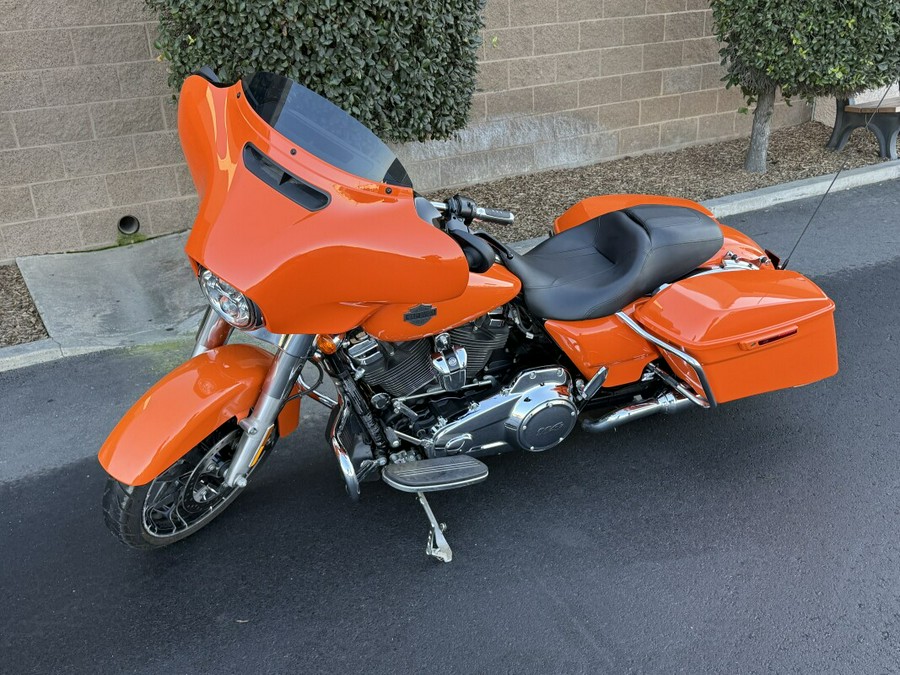FLHXS 2023 Street Glide® Special