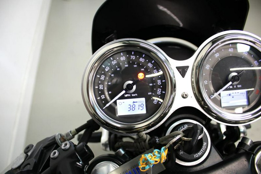 2017 Triumph Street Cup