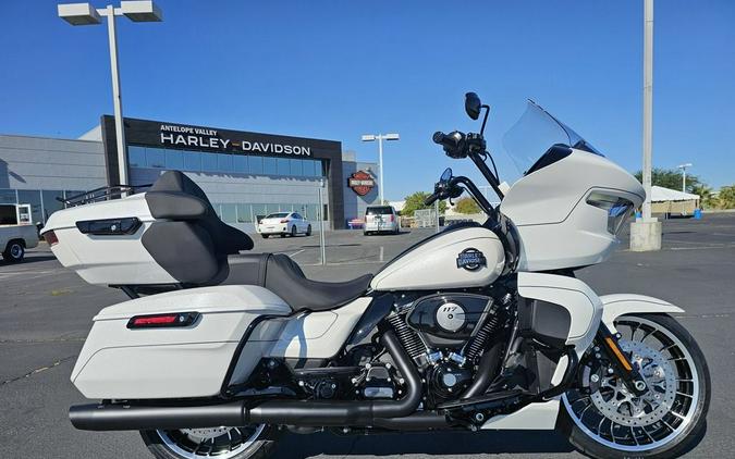 2026 Harley-Davidson® FLTRXL - Road Glide® Limited