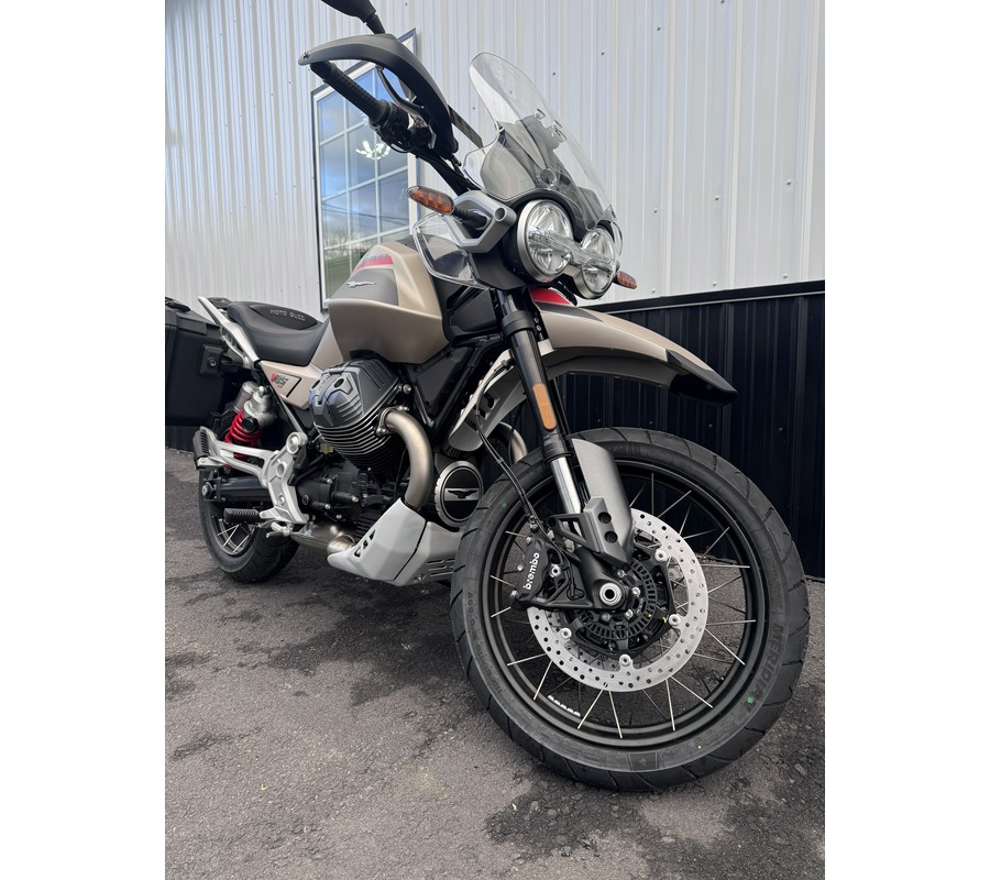 2026 Moto Guzzi V85 TT Travel