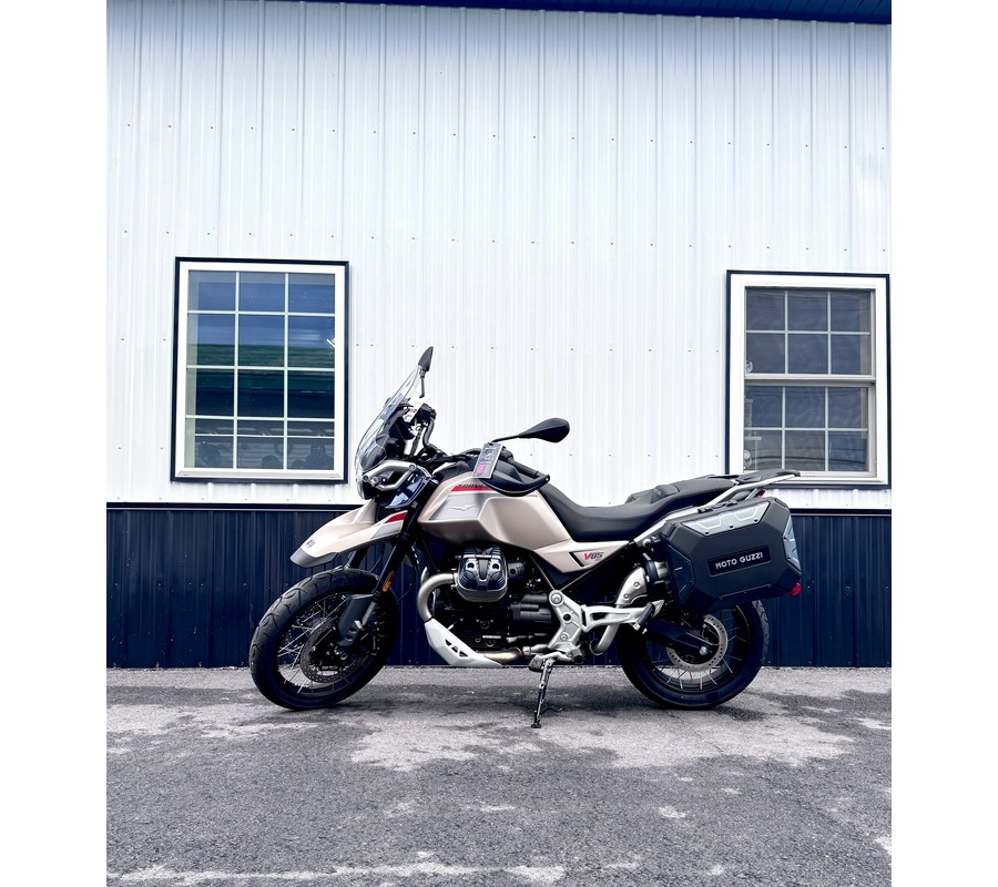 2026 Moto Guzzi V85 TT Travel