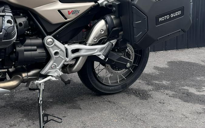 2026 Moto Guzzi V85 TT Travel