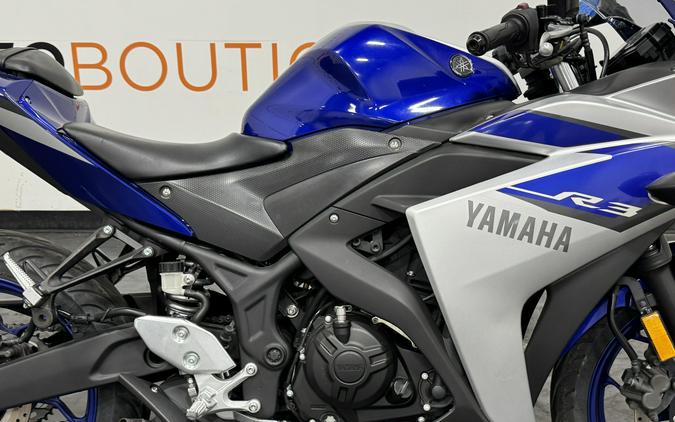2015 YAMAHA YZF-R3