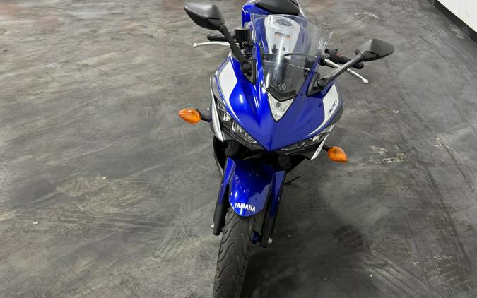 2015 YAMAHA YZF-R3