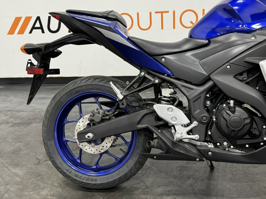 2015 YAMAHA YZF-R3