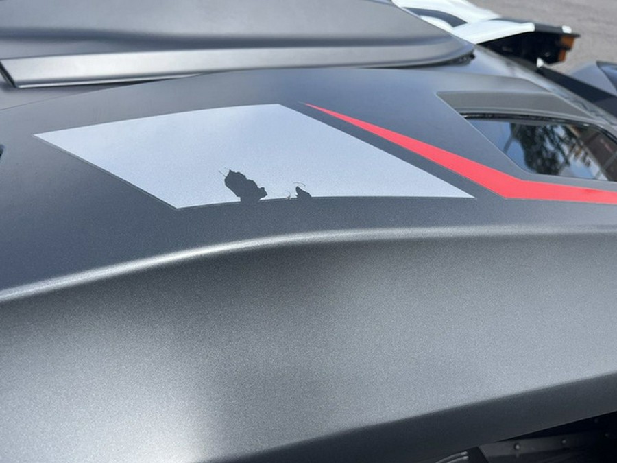 2018 Polaris Slingshot SLINGSHOT Grand Touring LE