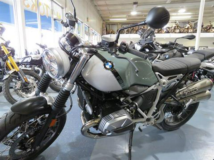 2023 BMW R NineT Scrambler - Option 719/Select/Cross Spokes