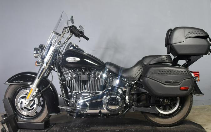 2022 Harley-Davidson Heritage Classic 114