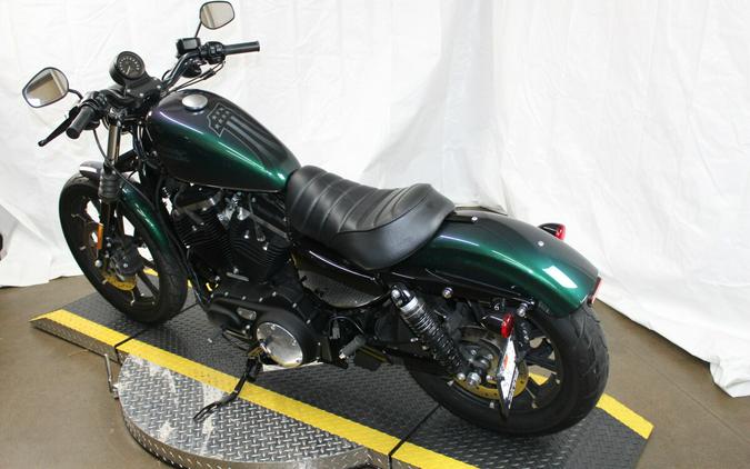 Harley-Davidson® Iron 883™ 2021 XL 883N 405385B SNAKE VENOM