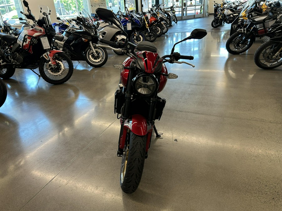 2026 Triumph TRIDENT 800