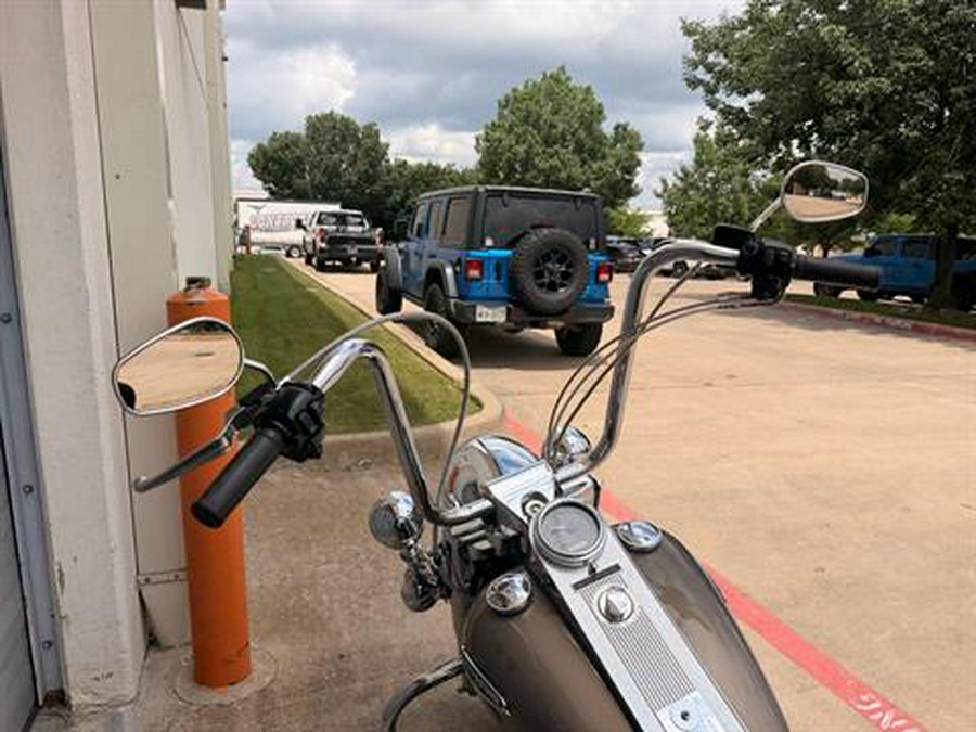 2004 Harley-Davidson FLHRCI Road King® Classic