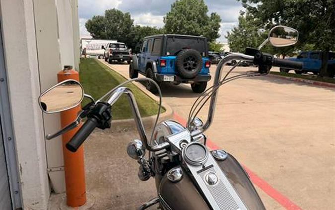 2004 Harley-Davidson FLHRCI Road King® Classic