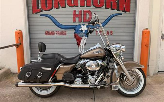 2004 Harley-Davidson FLHRCI Road King® Classic