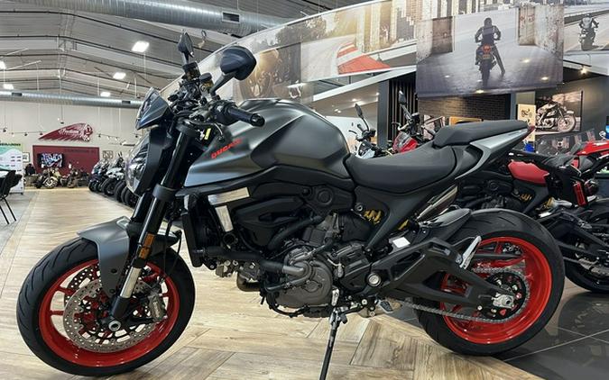 2026 Ducati Monster Plus
