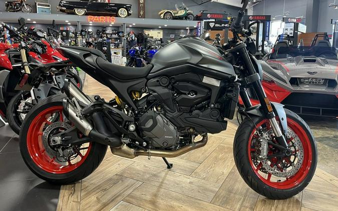 2026 Ducati Monster Plus