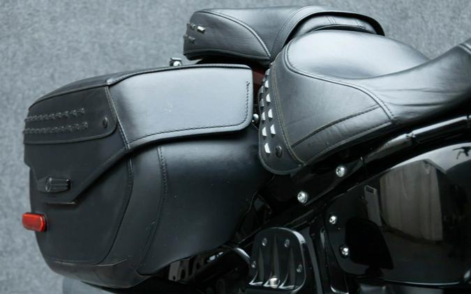 2018 HARLEY DAVIDSON FLHC HERITAGE CLASSIC W/ABS