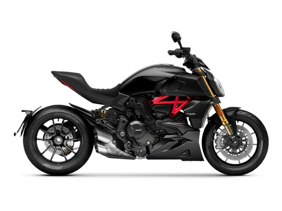 2022 Ducati Diavel 1260 S Total Black