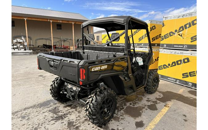 2023 Can-Am Defender XT HD10