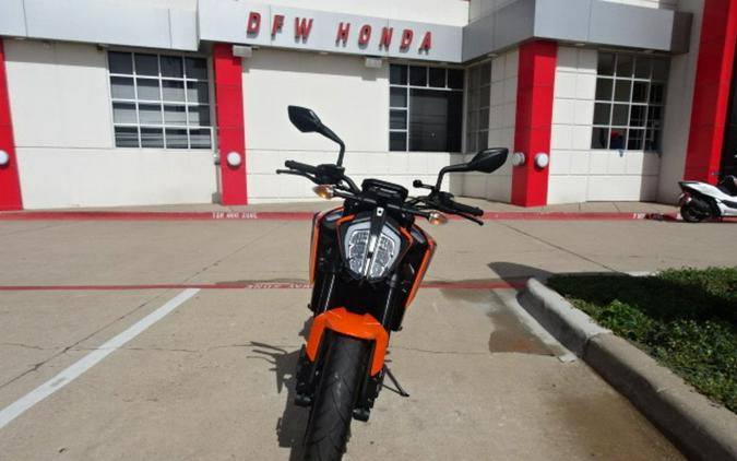 2019 KTM 790 Duke