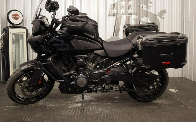 2023 Harley-Davidson® RA1250S - Pan America® 1250 Special