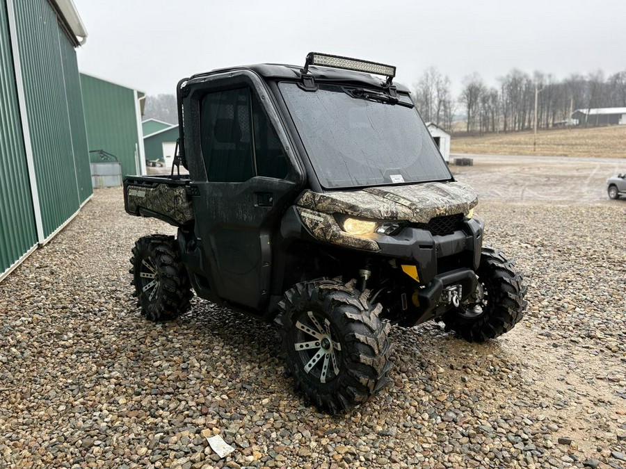 2017 Can-Am® Defender XT™ CAB HD10 Mossy Oak Break-up Country Camo