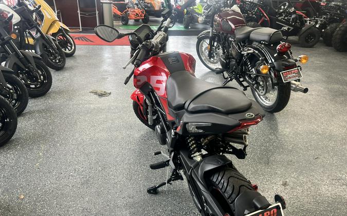 2024 Benelli TNT 135
