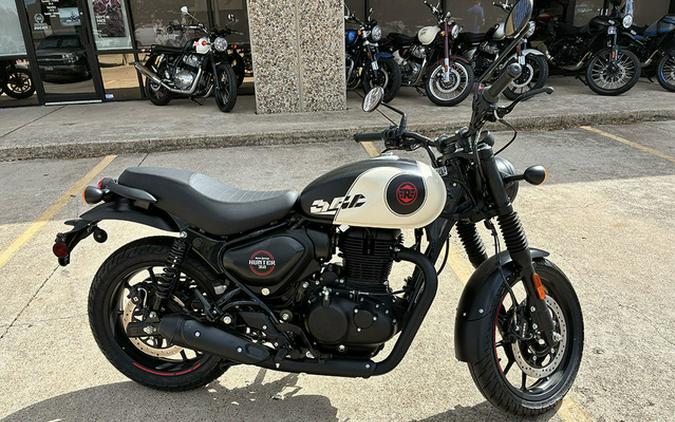 2027 Royal Enfield Hunter 350 Tokyo Black