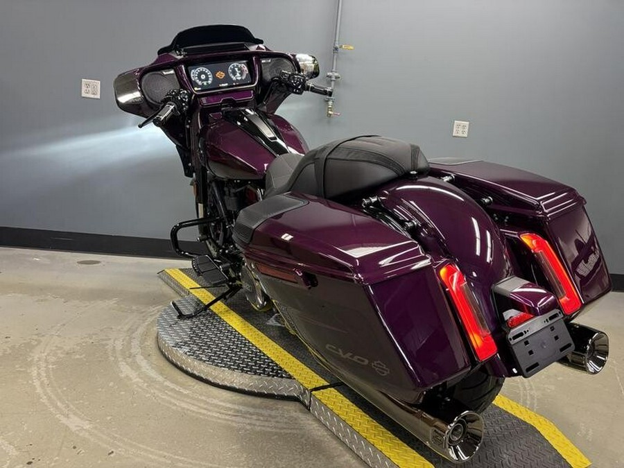 2025 Harley-Davidson CVO™ Street Glide® Poison Berry